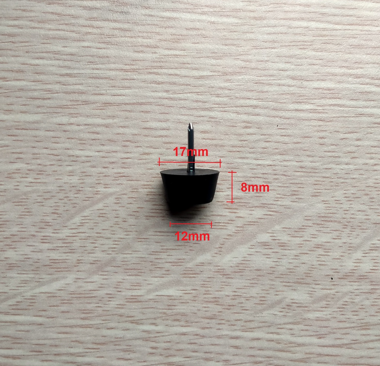 Chân bàn chân ghế đế đinh 8mm