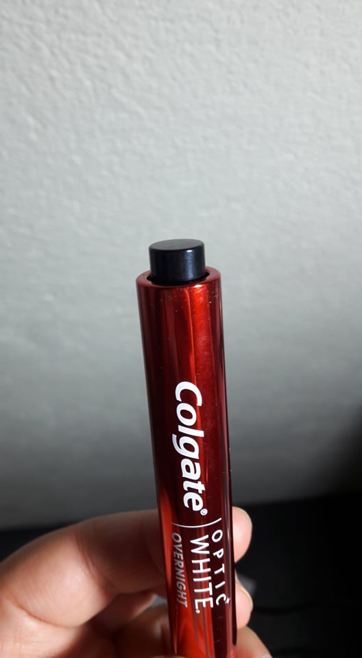 Bút tẩy trắng răng Colgate Optic White Overnight 2,5ml-( date 7/2022)