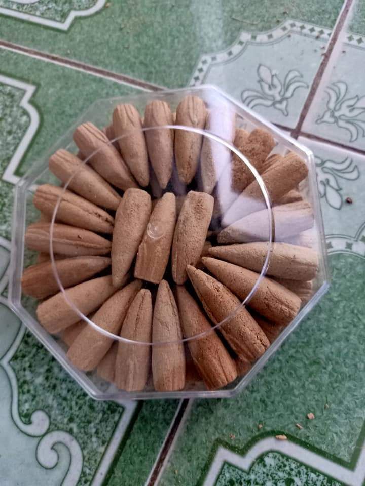 nụ trầm hương