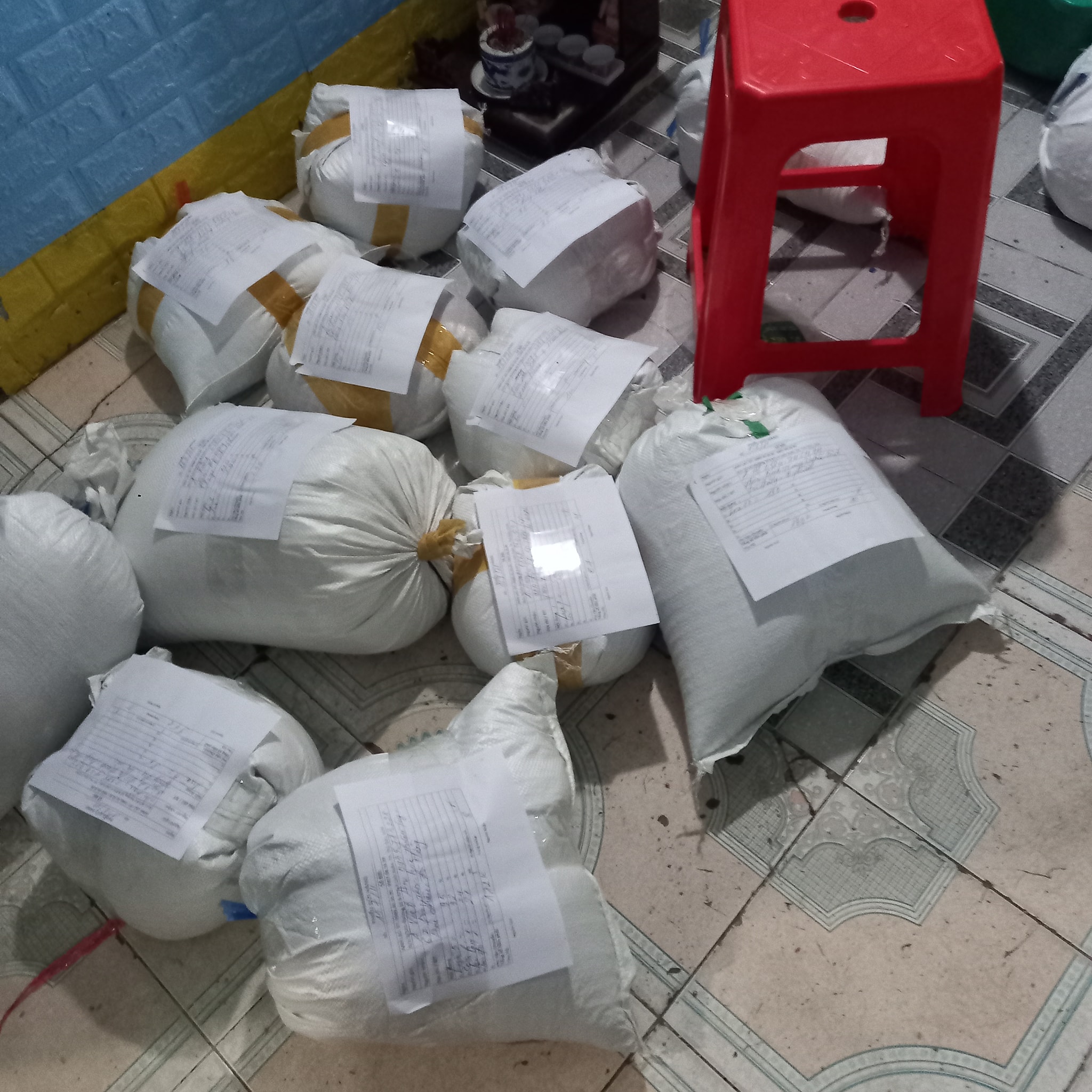 Lúa Tiêu Ruột Đỏ Hạt Nhỏ - Giá Sỉ Khi Mua Lẻ