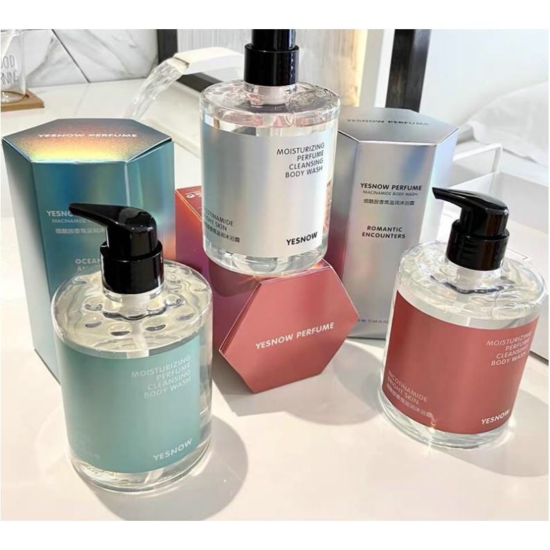 Sữa tắm Galaxy hương nước hoa Yesnow 500ml  SỮA TẮM GALAXY HƯƠNG NƯỚC HOA YESNOW Sữa tắm galaxy hương nước hoa Yesnow nay sale rồi hốt nhanh thôi các ce ơiii