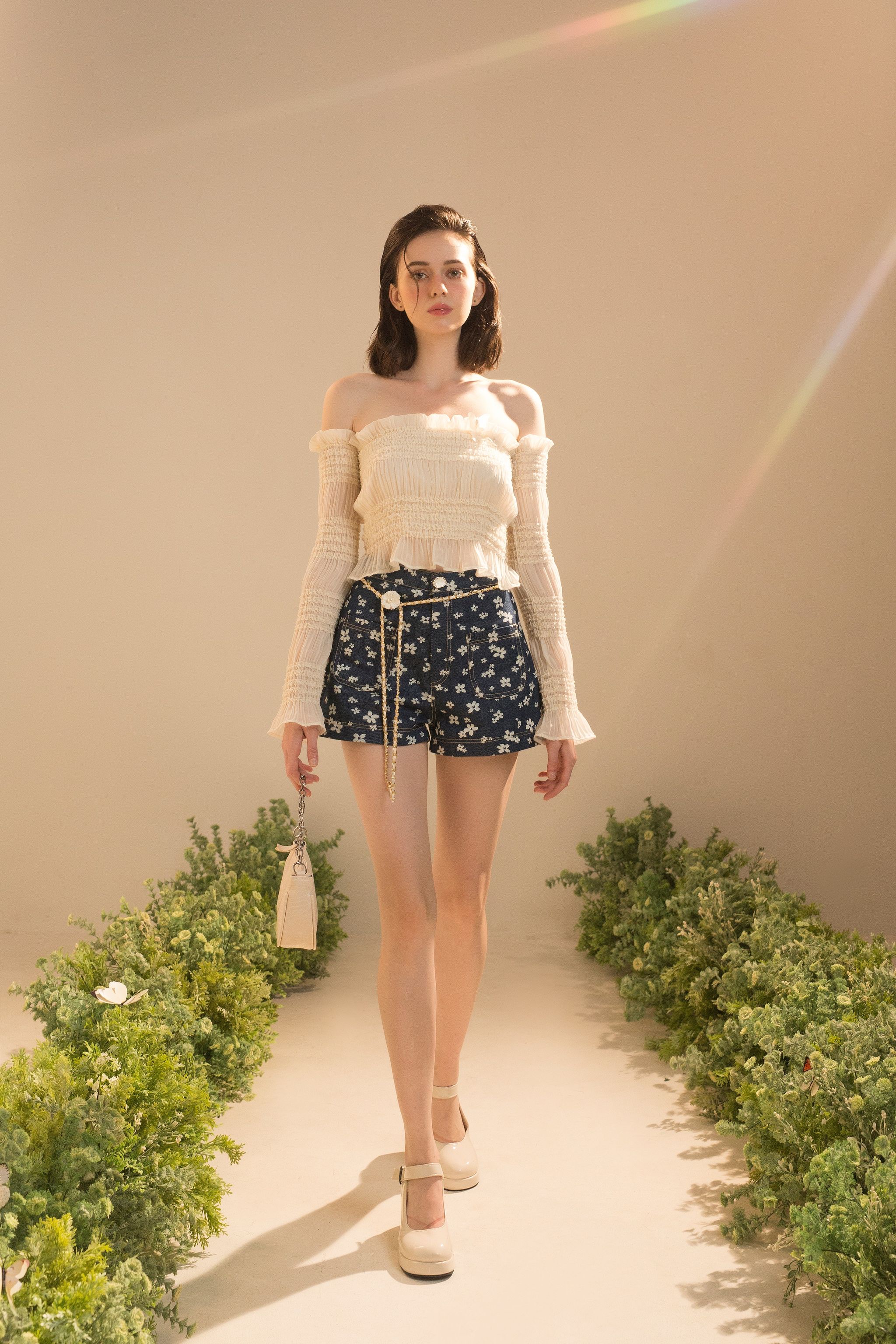 Quần Short Họa Tiết Hoa - EDINI - S151