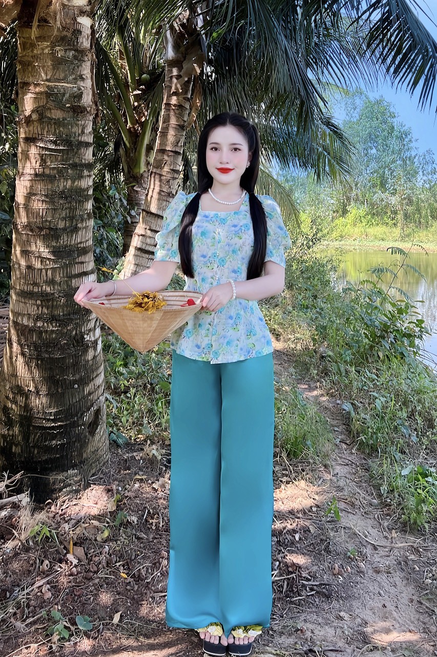 SÉT BỘ BÀ BA CỔ VUÔNG HOA NÚT NGỌC SIÊU XINH