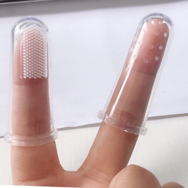 Rơ lưỡi silicon cho bé sơ sinh