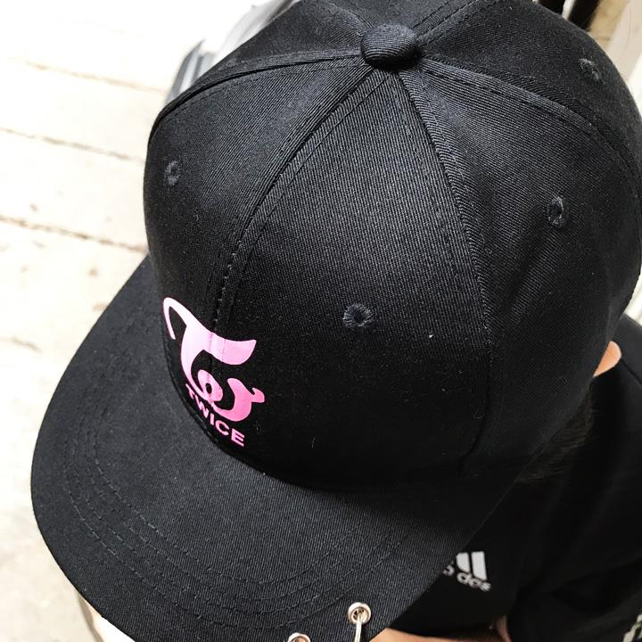 Nón Lưỡi Trai Kpop Basic Nhóm Nhạc Hàn Quốc Nữ ( Black Pink, Wanna One, Twice )
