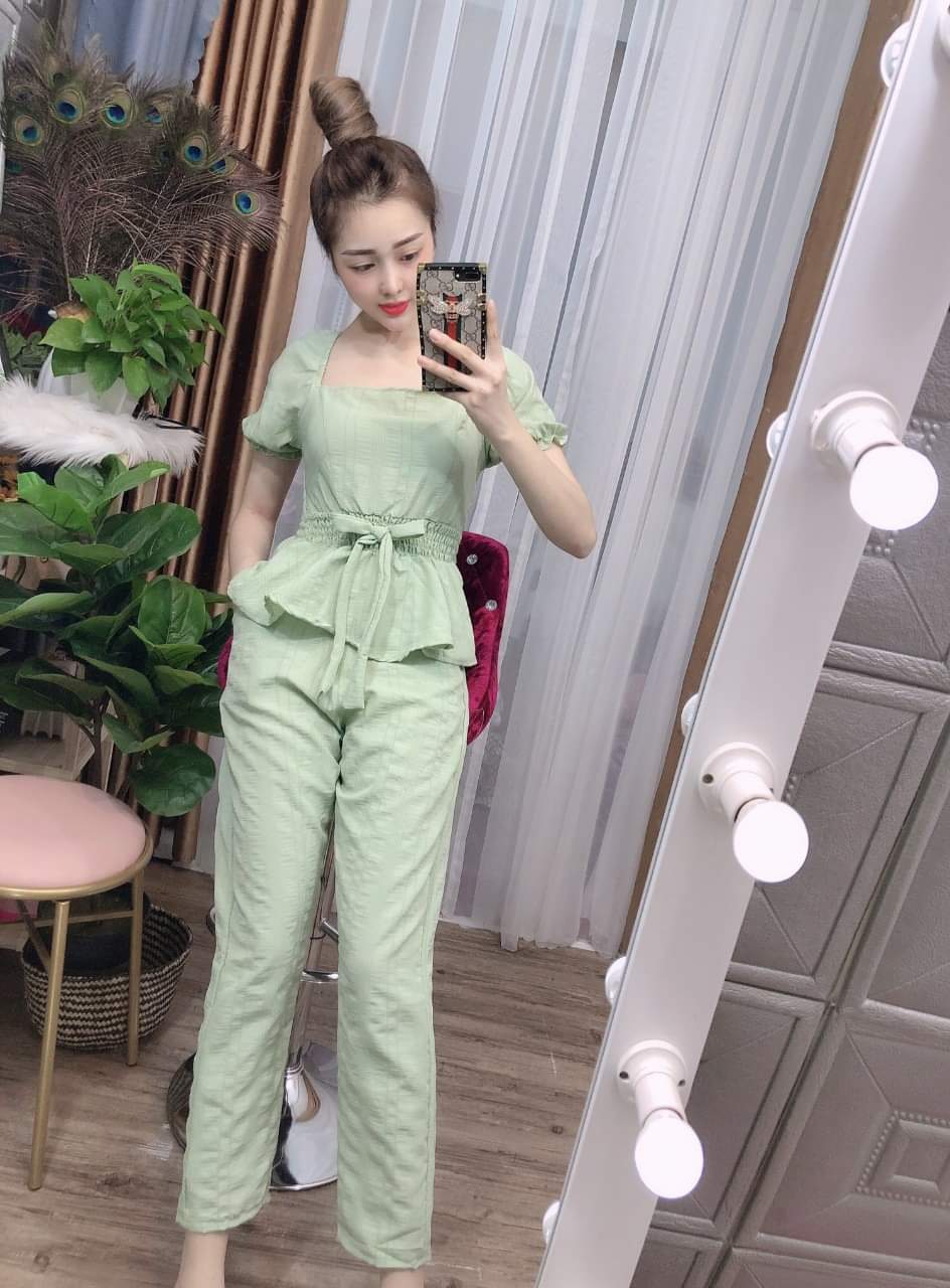 Set Bộ Trơn Vải Lụa Cổ Vuông, Buộc Nơ Eo Quần Ống Rộng Tôn Dáng, Thiết Kế Thời Trang