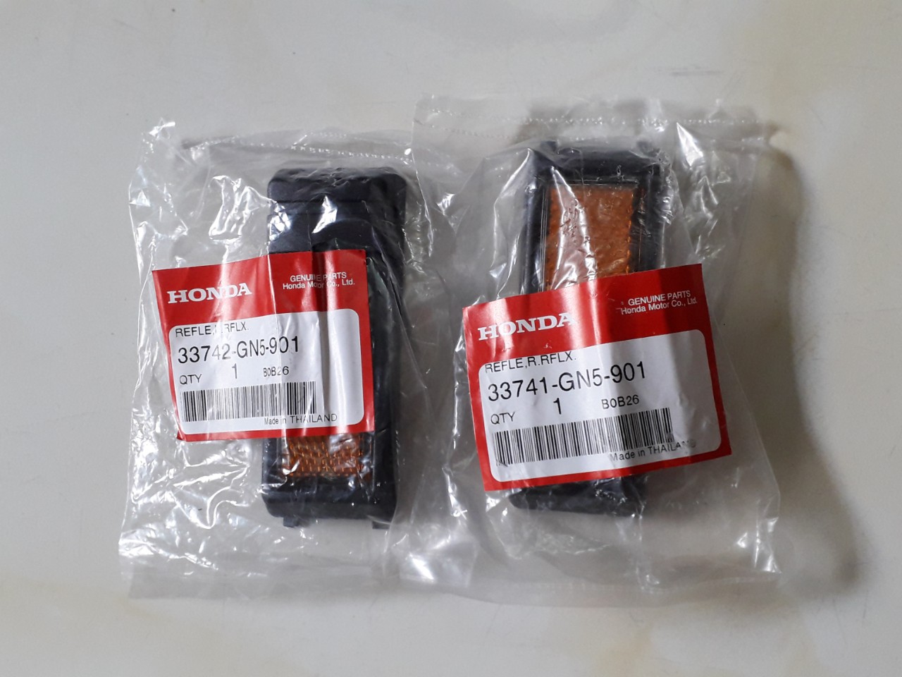 Hàng zin thái - cặp mắt mèo xe dream honda thái lan