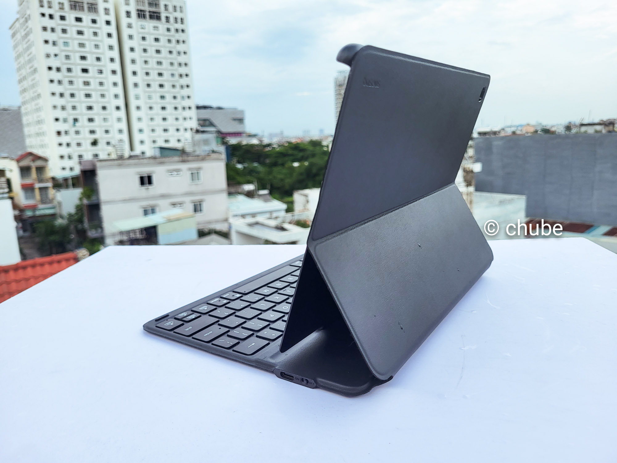 Bao da tích hợp bàn phím nam châm Baseus Brilliance Series