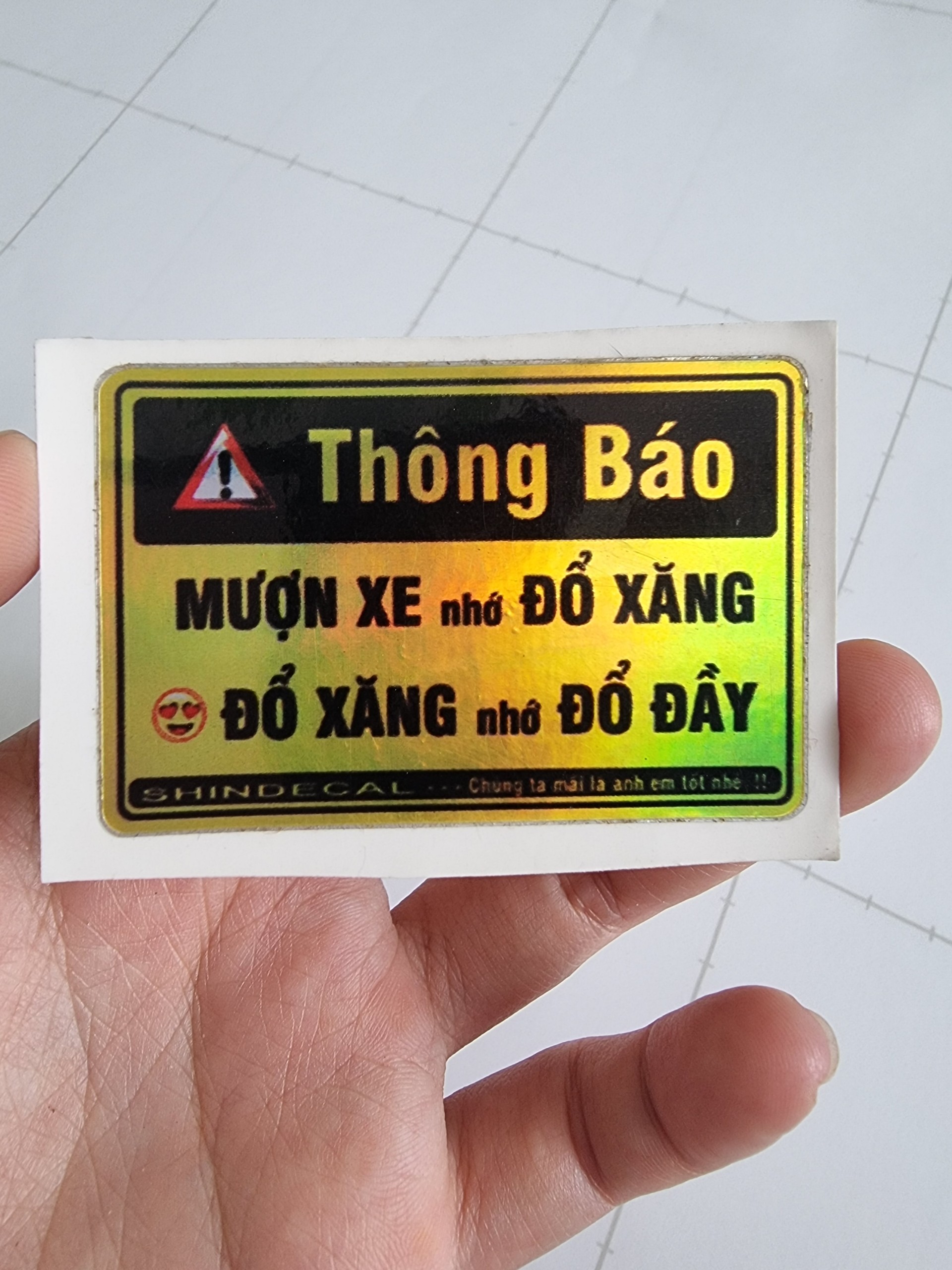 Logo cảnh báo 7 màu