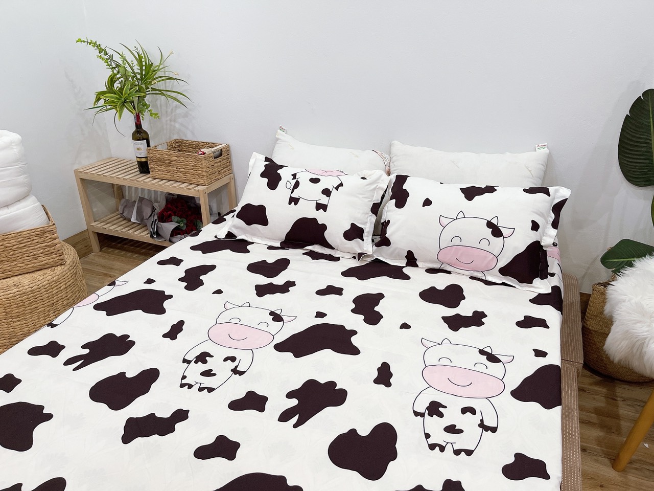Set Ga Gối Mẫu Bò Sữa Trắng P48