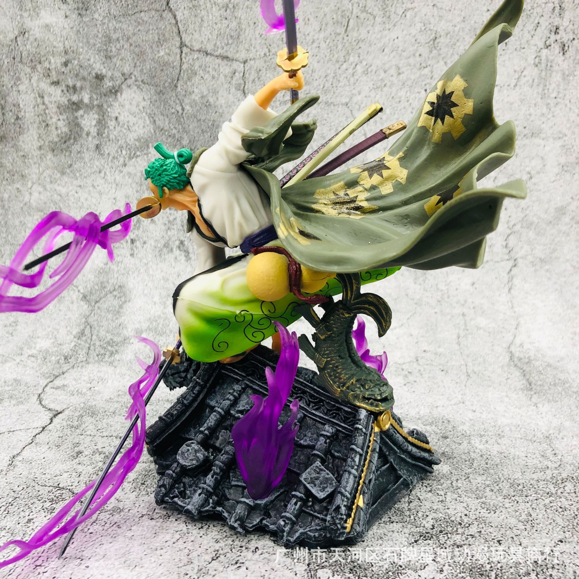 Tượng Roronoa Zoro art wano - One piece