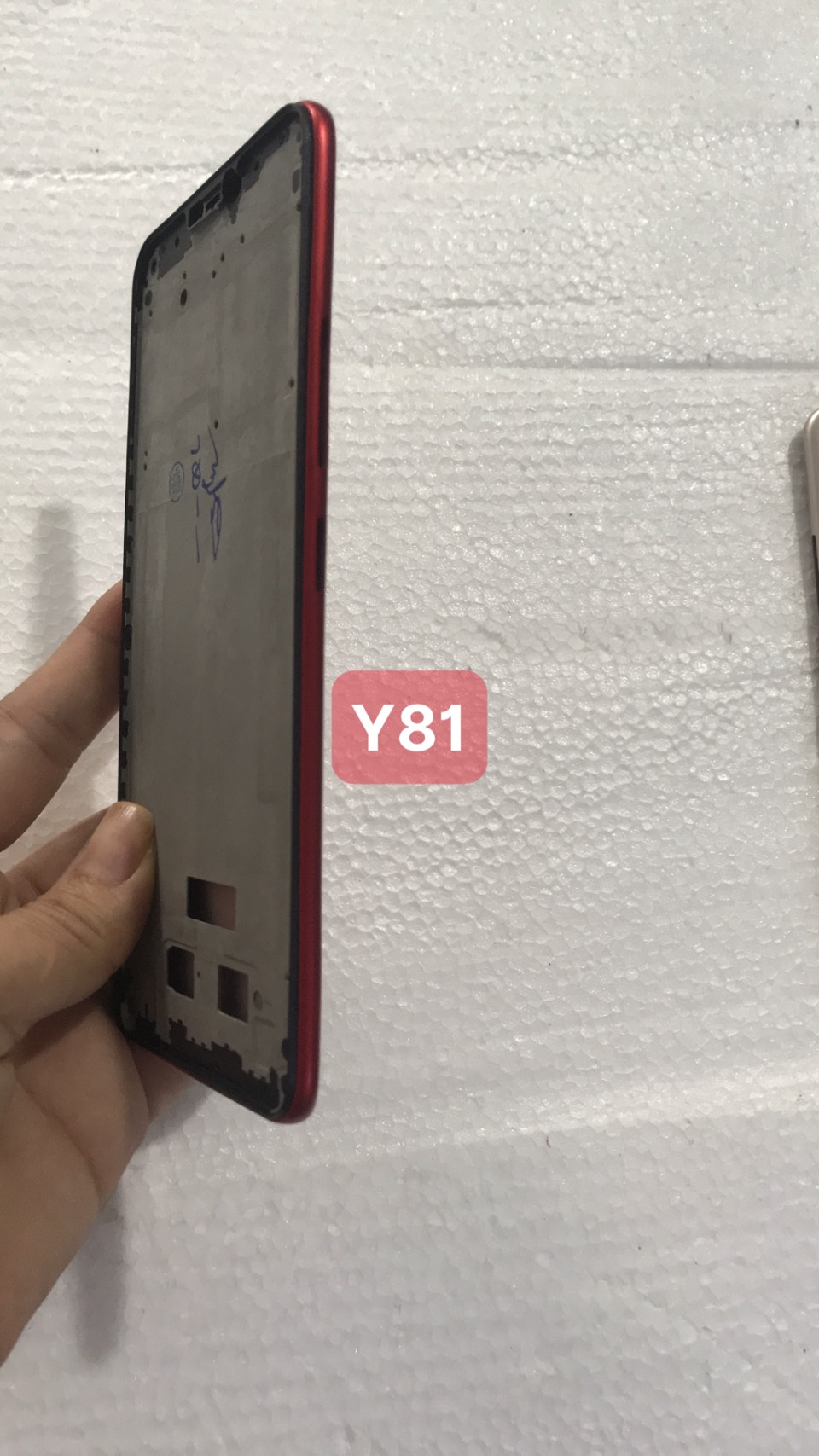 bộ xương vỏ y81 -vivo (gồm cả nút bấn)
