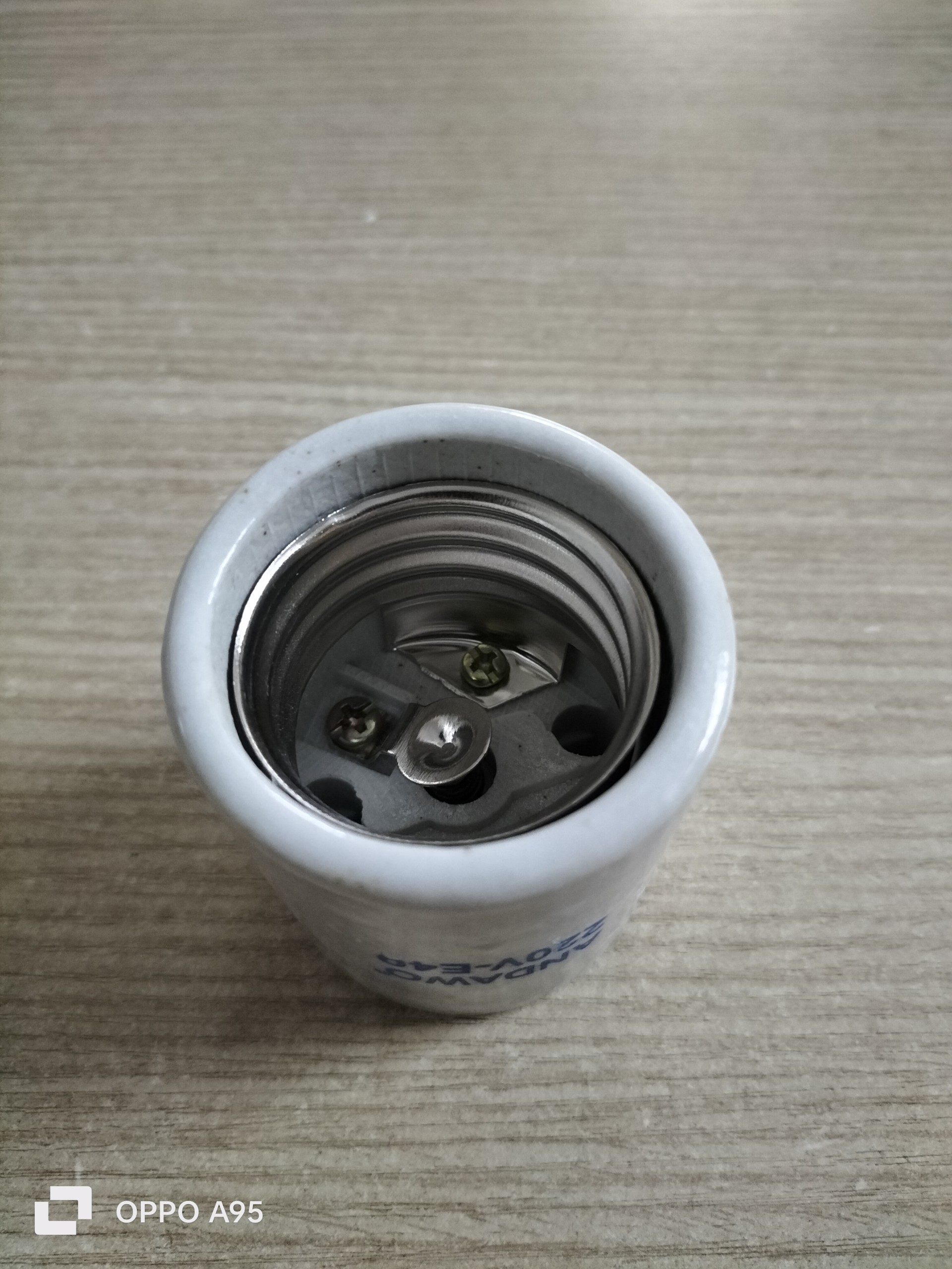 [HCM]Đui đèn E40 bằng sứ cao cấp
