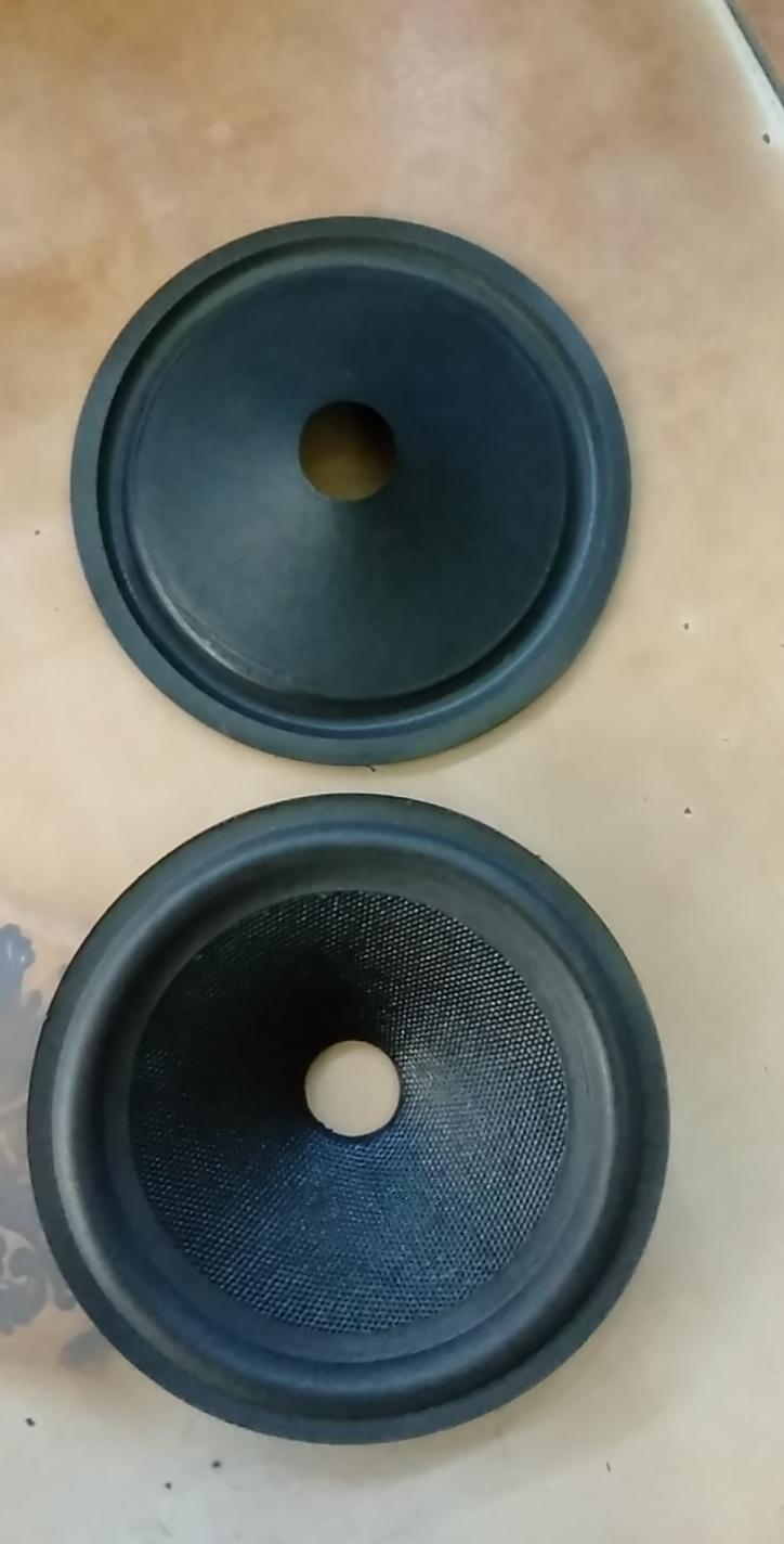 Màng loa bass 12 gân mút