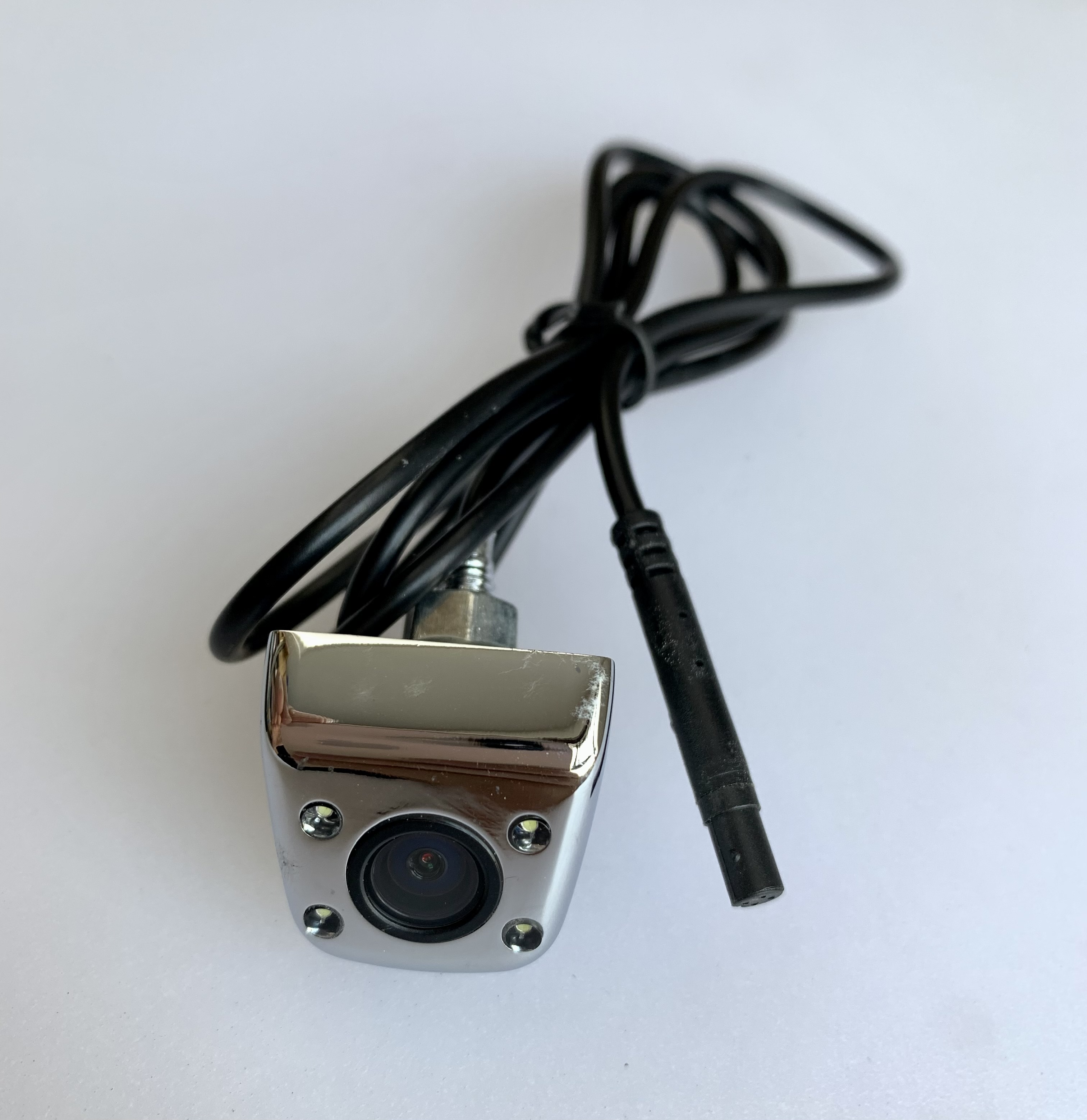 CAMERA LÙI HD CAO CẤP CHO Ô TÔ