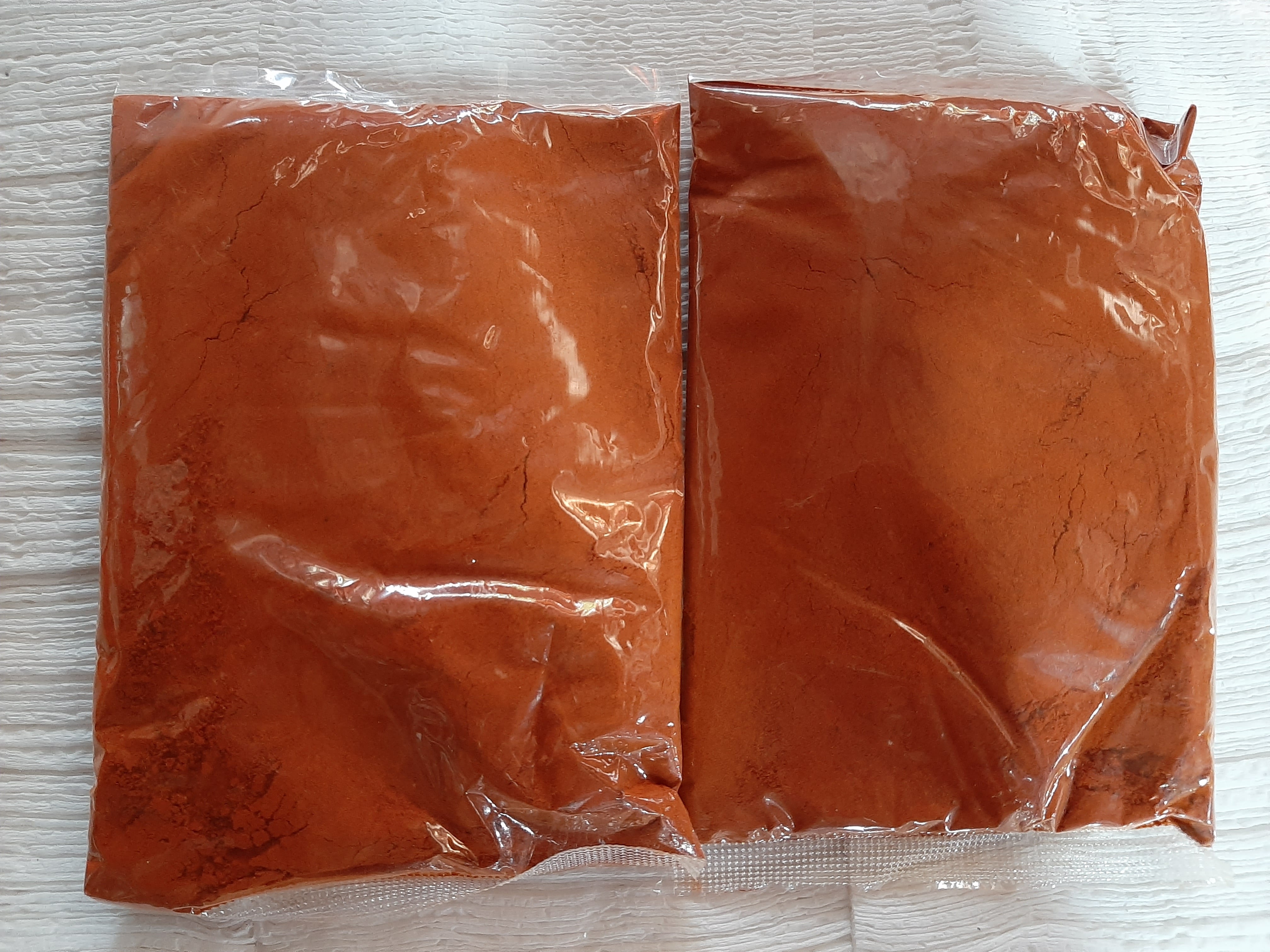 Bột Điều Đỏ Kim Công lọ nhỏ 40g