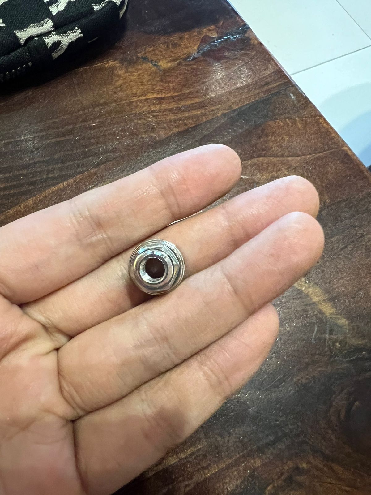 Tán 6ly hở đầu Salaya-Inox (giá 1 con)