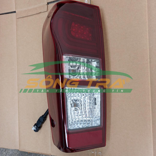 Đèn hậu/ đèn phanh isuzu dmax 2015-2019