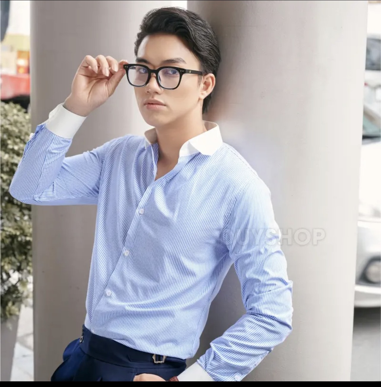 Áo sơ mi nam sọc ngực  phom body hàn quốc in logo phản quang cực hot SM221