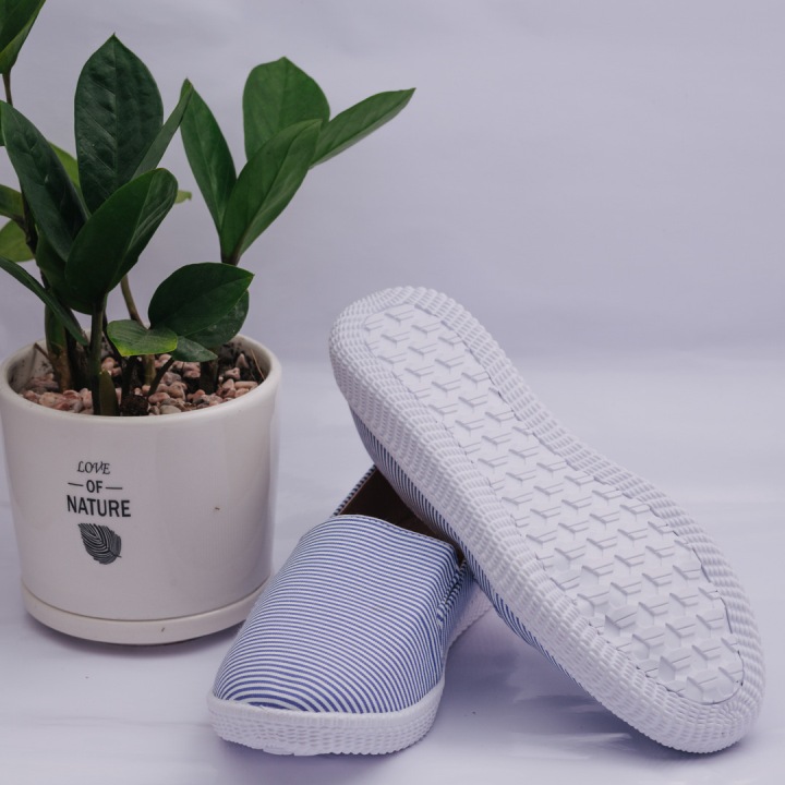 [HCM]GIÀY LƯỜI NỮ SỌC XANH NHÍ
