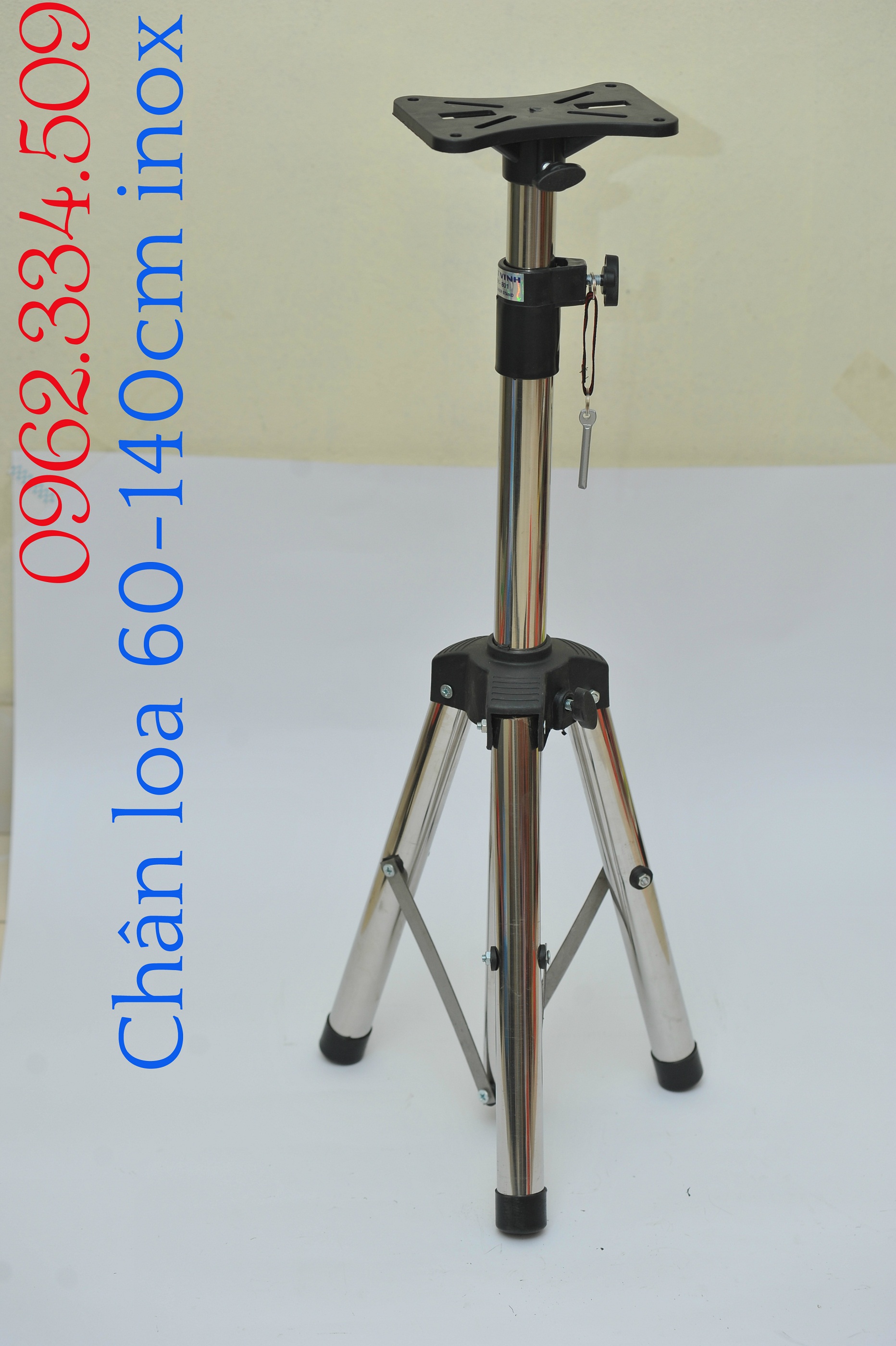 CHÂN LOA INOX HỘI TRƯỜNG 2 CHIẾC KT 70-130CM HÀNG CAO CẤP