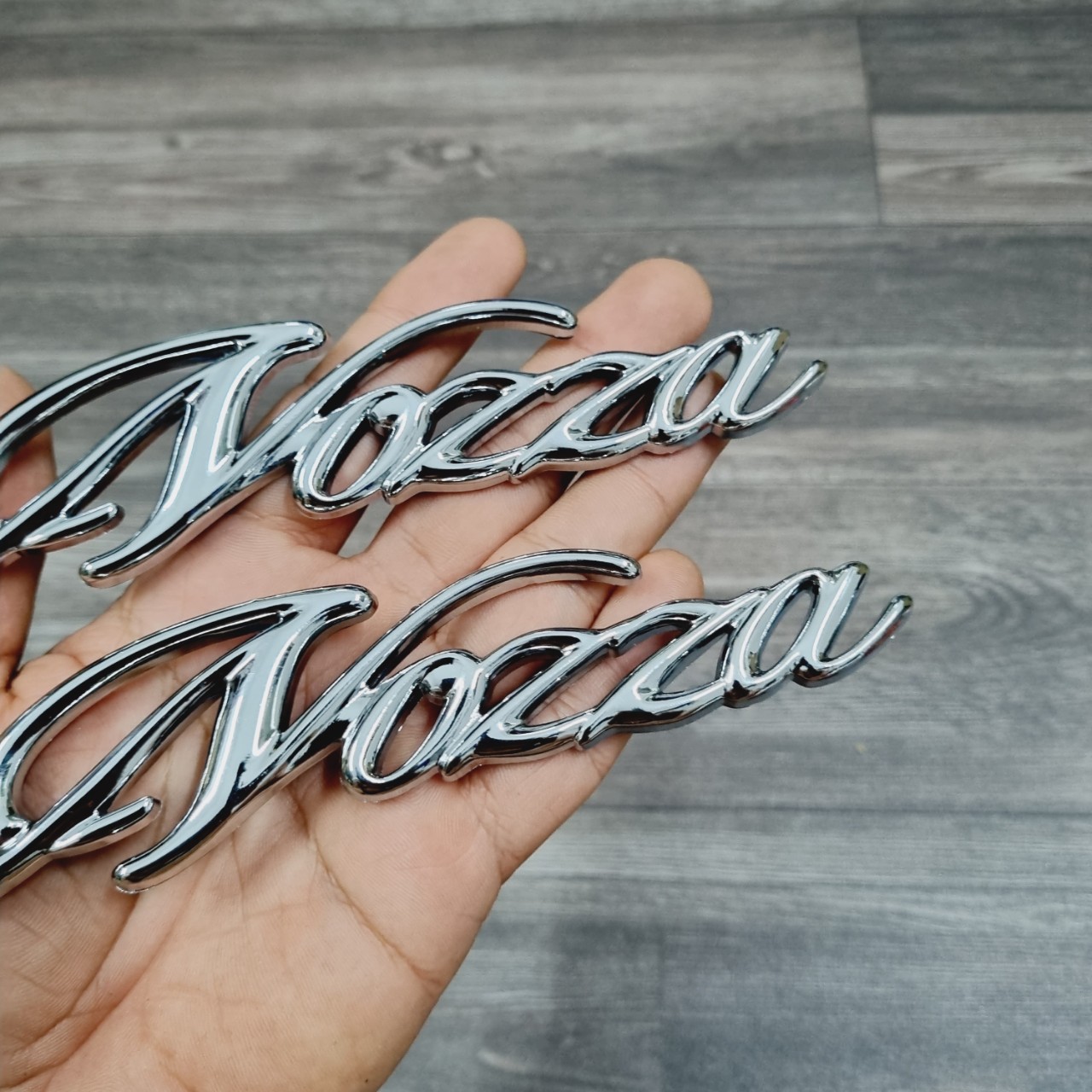 TEM DÁN TRANG TRÍ XE NOZZA CAO CẤP SIÊU ĐẸP (1 CẶP TEM CHỮ)