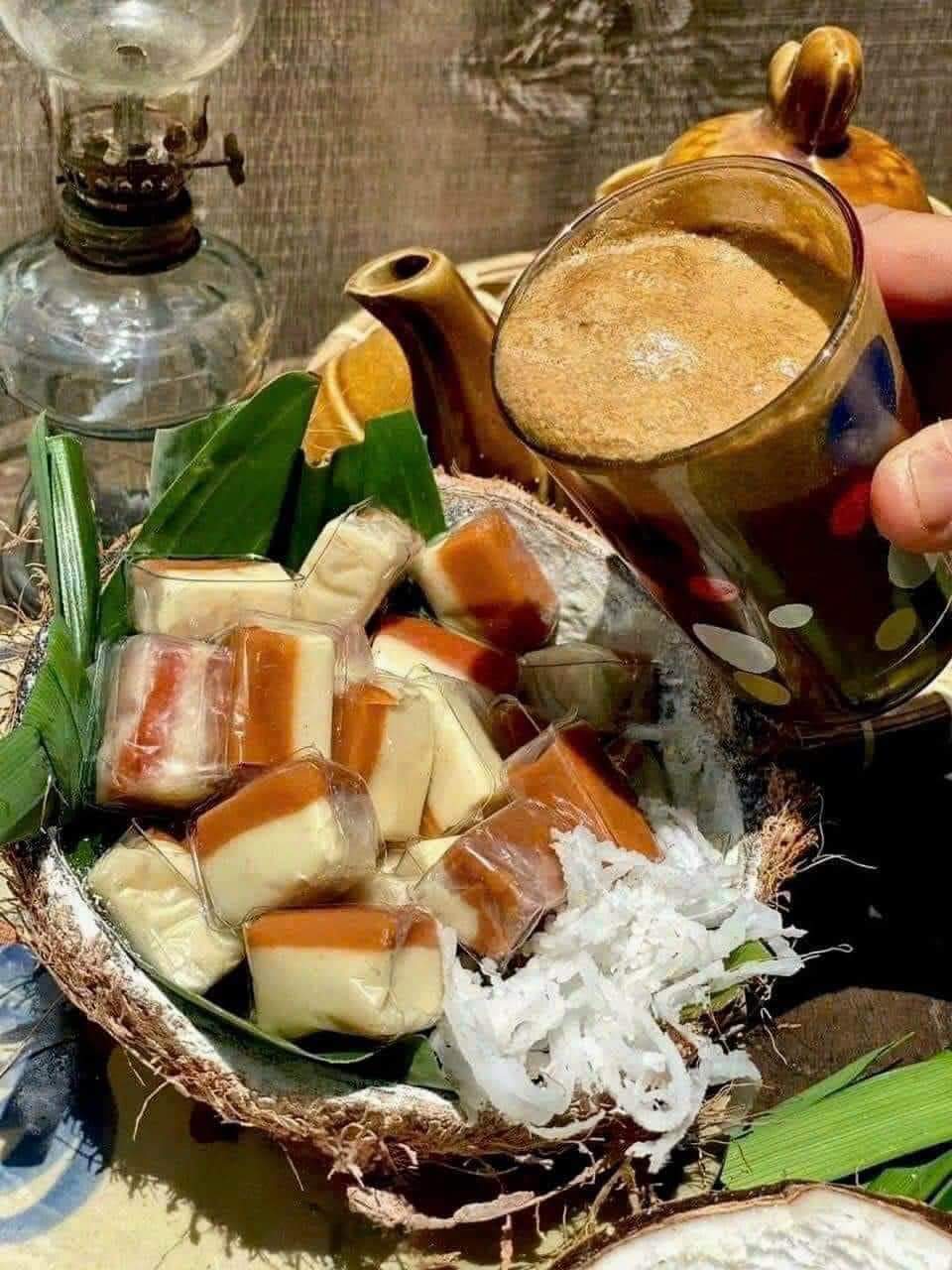 (Mẫu mới) Kẹo dừa cà phê muối Bến Tre túi 1kg
