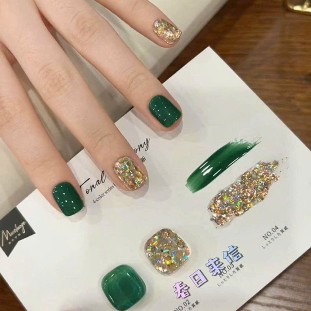 Nail polish gel + glitter nail polish (1 pair)