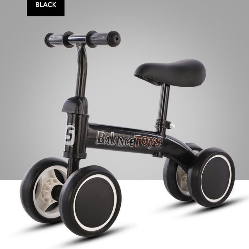 Xe cân bằng bốn bánh