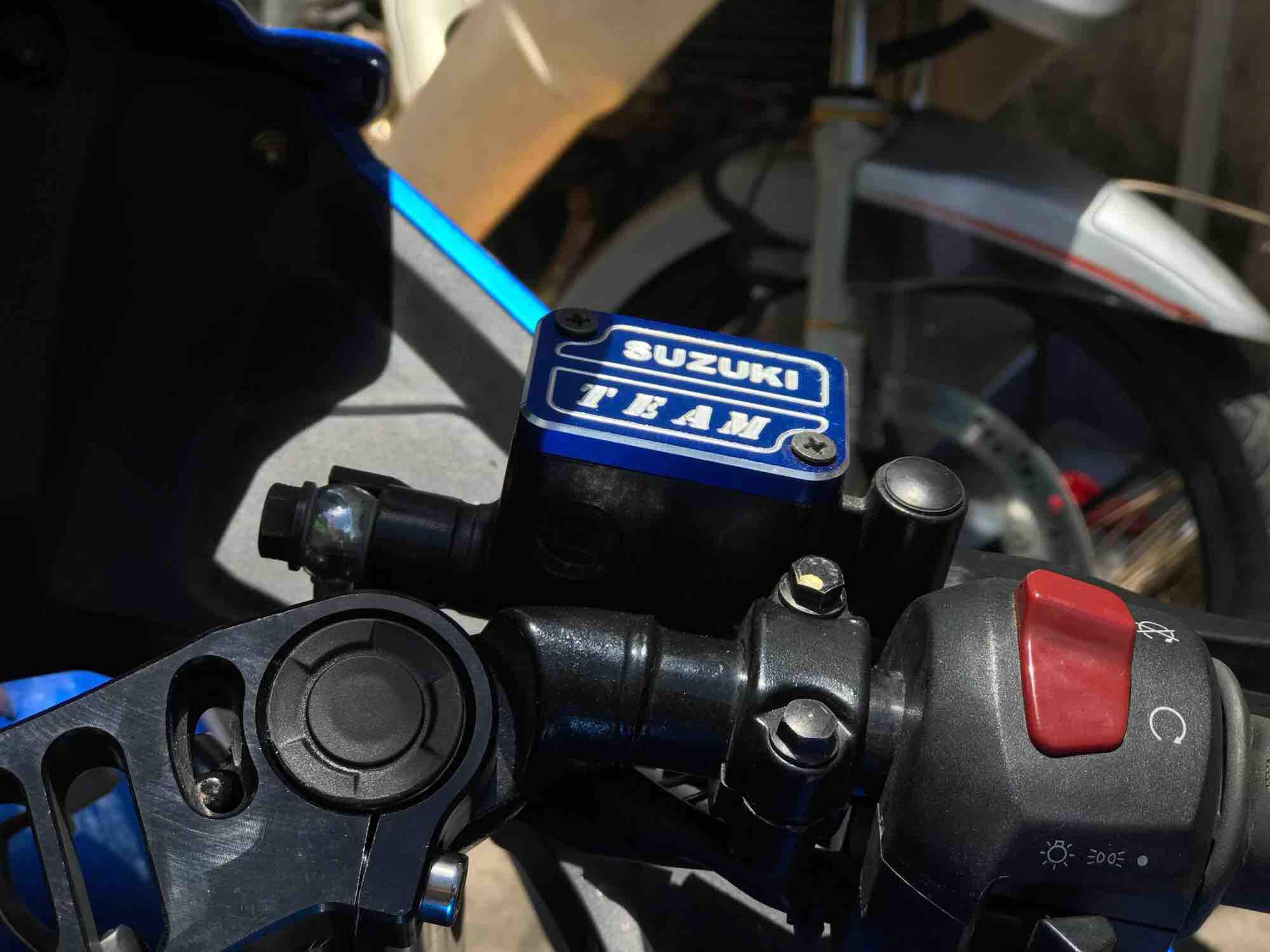 [HCM]Nắp bình dầu Suzuki Satria Fi Raider Fi