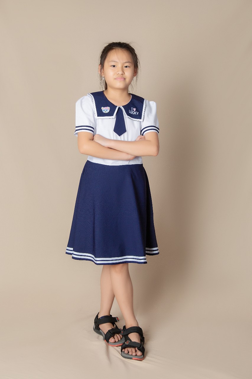 Đầm học sinh - Vải kate lụa - Danangsale
