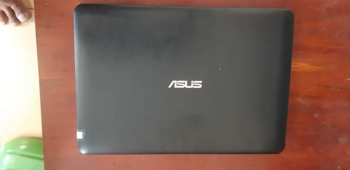 Laptop Asus F454LA