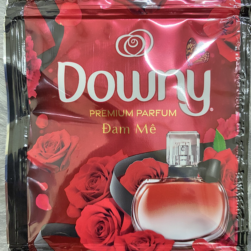 1 Dây 10 Gói Nước Xả Vải Downy