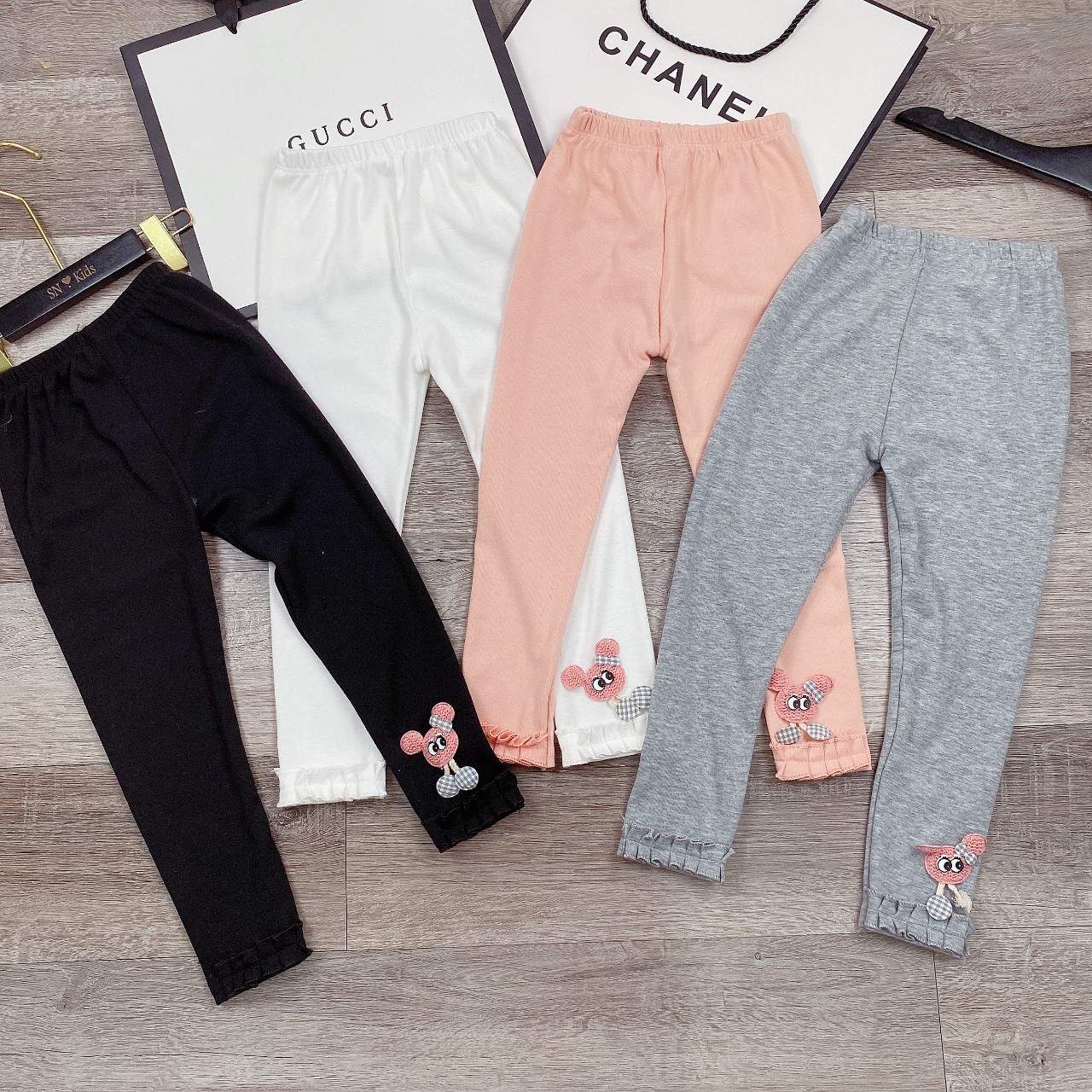 Combo 3 quần legging cotton len bé gái (GIAO MÀU NGẪU NHIÊN)