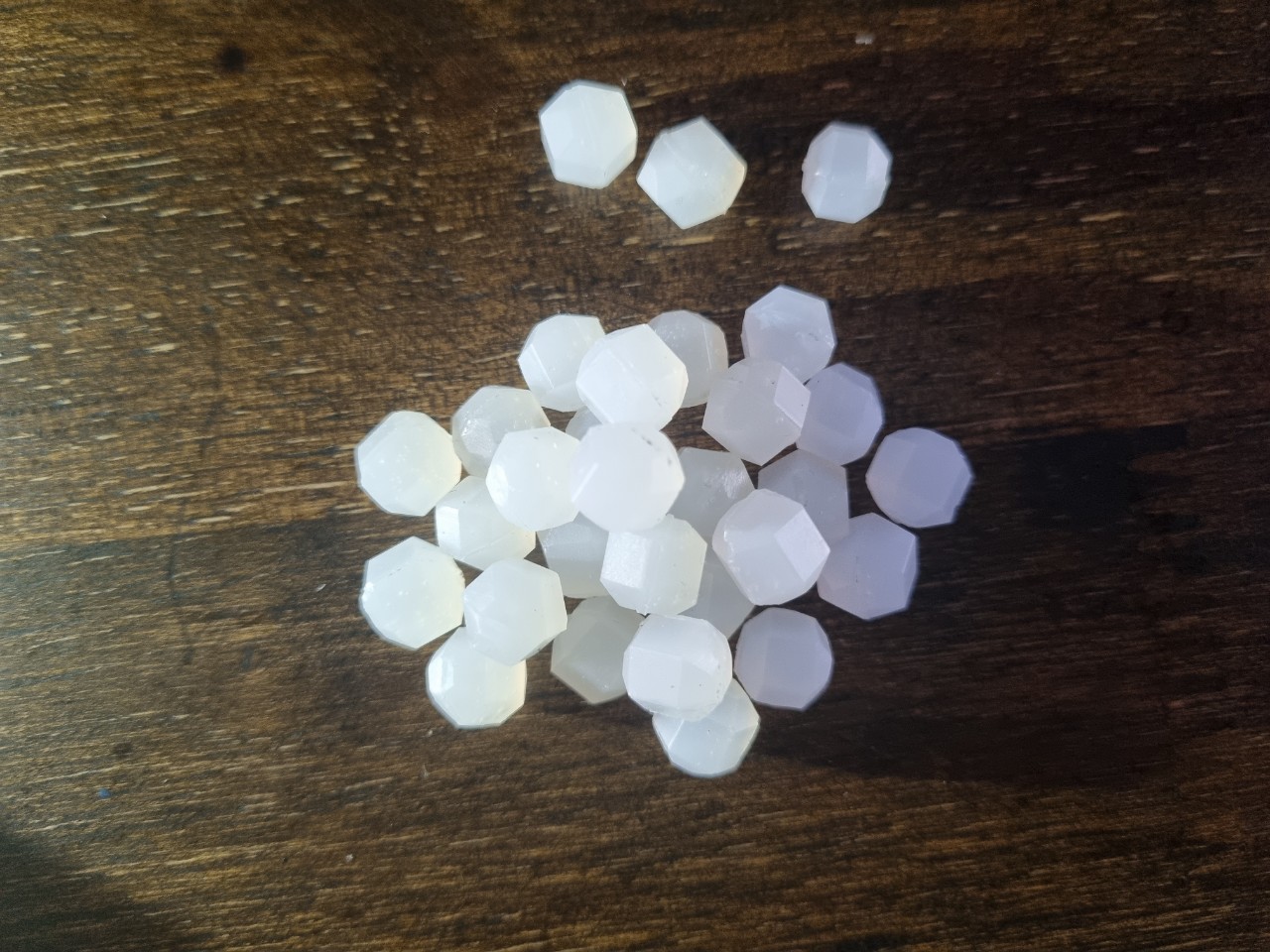 01 viên bi sili.cone đa giác 8mm