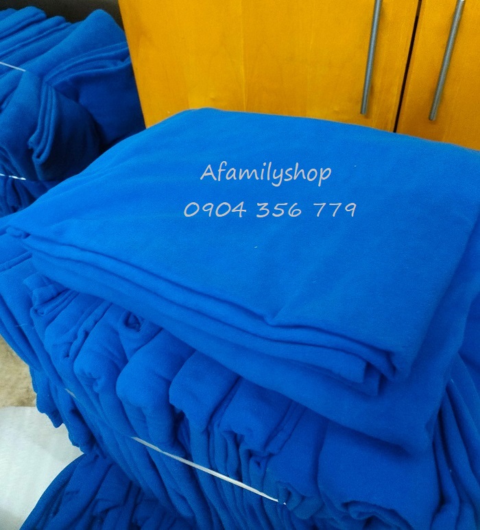 Chăn nỉ xanh dương khổ rộng