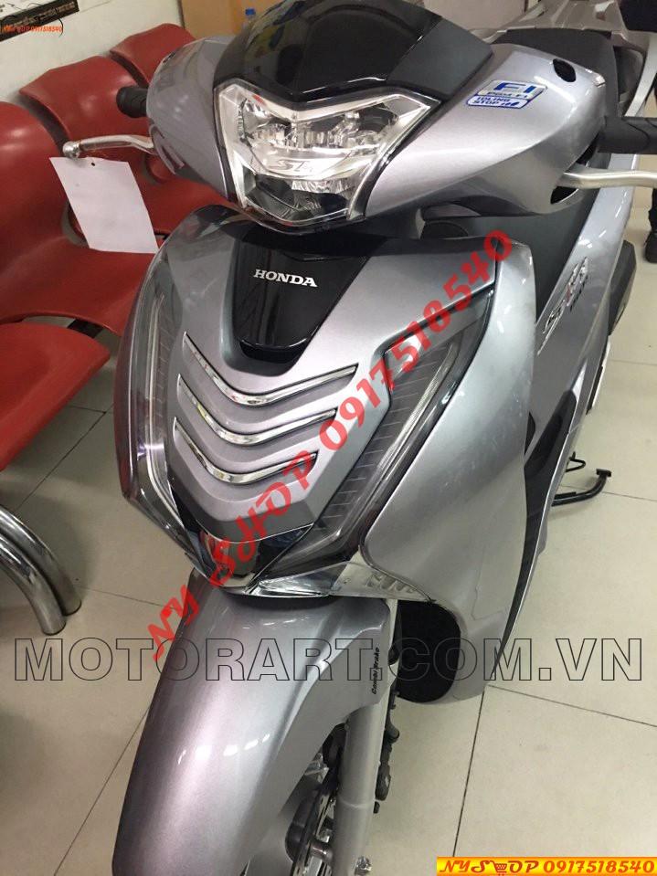 Mặt nạ Honda SH 2017/ 2018/ 2019 kiểu 3 sọc đủ màu (tặng bọc smk)