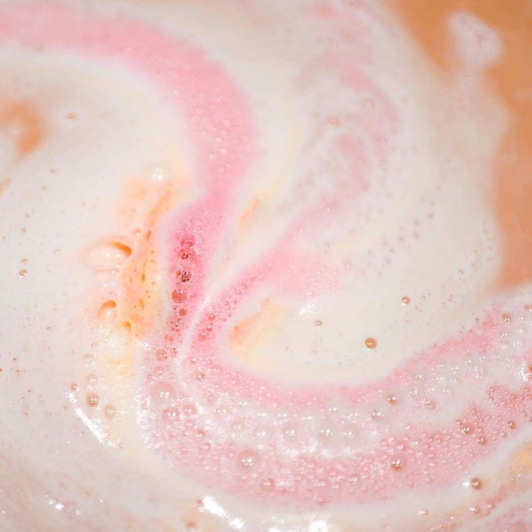 [HCM]Bom tắm LUSH - Peachy bath bomb