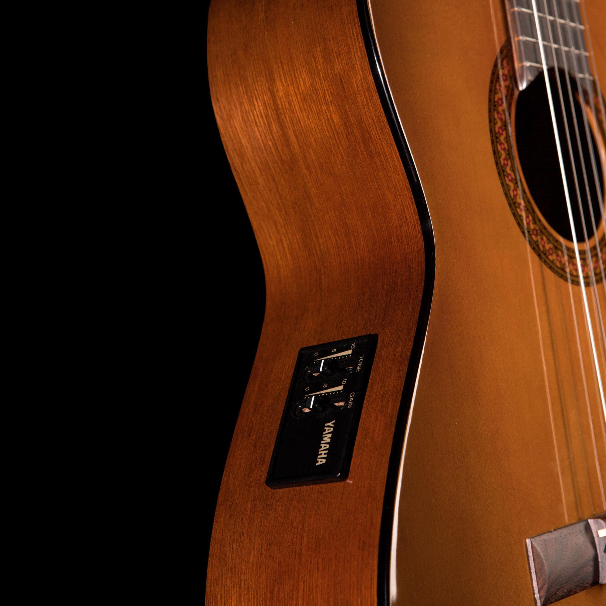 Đàn guitar Classic Yamaha CX40+ Bao đựng