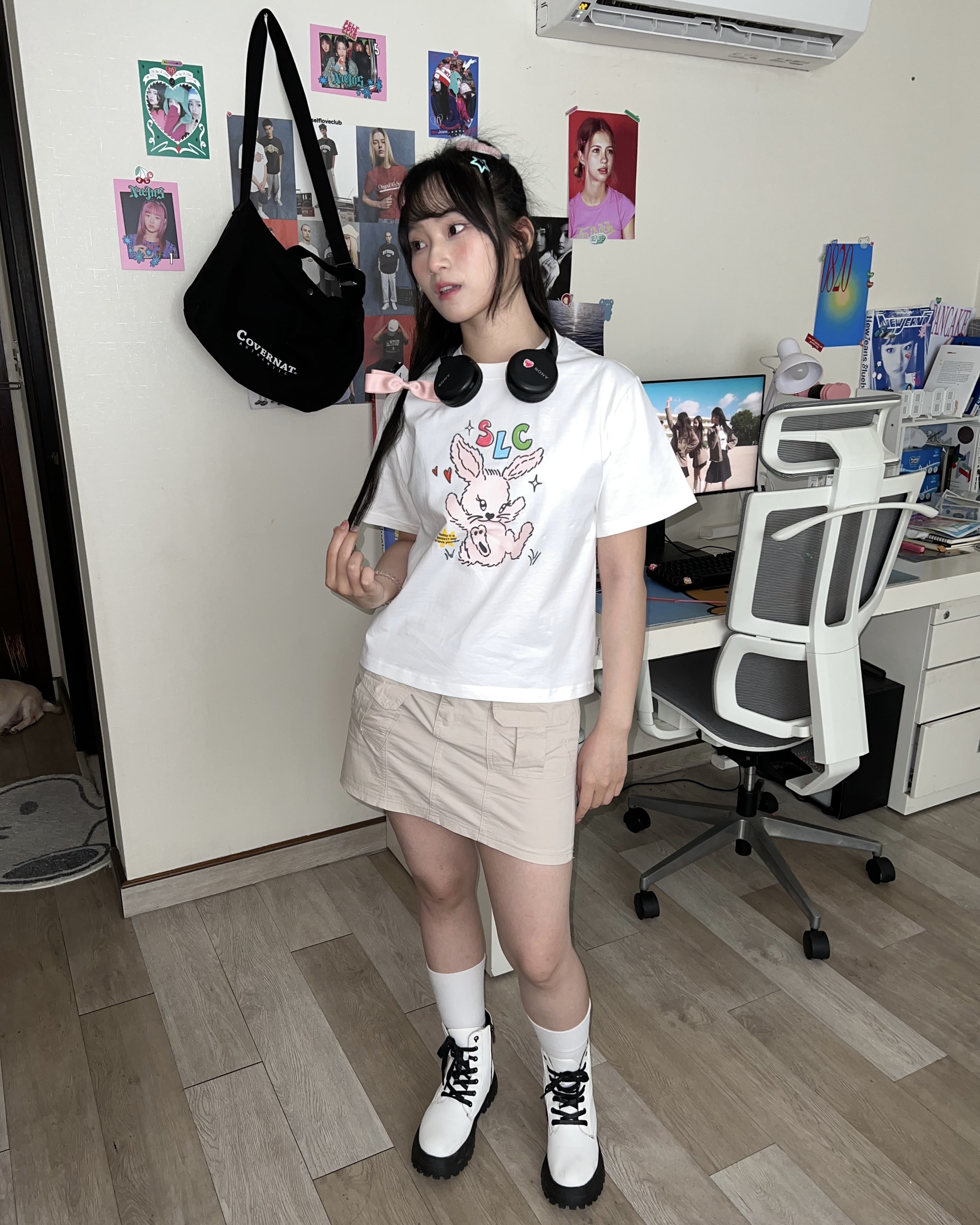 Áo thun form nữ SLC - regular tee "Happy Bunny"