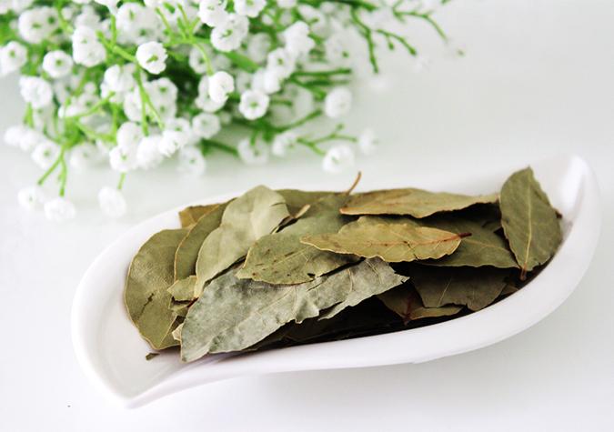 LÁ NGUYỆT QUẾ, LÁ THƠM, BAY LEAF 100GR