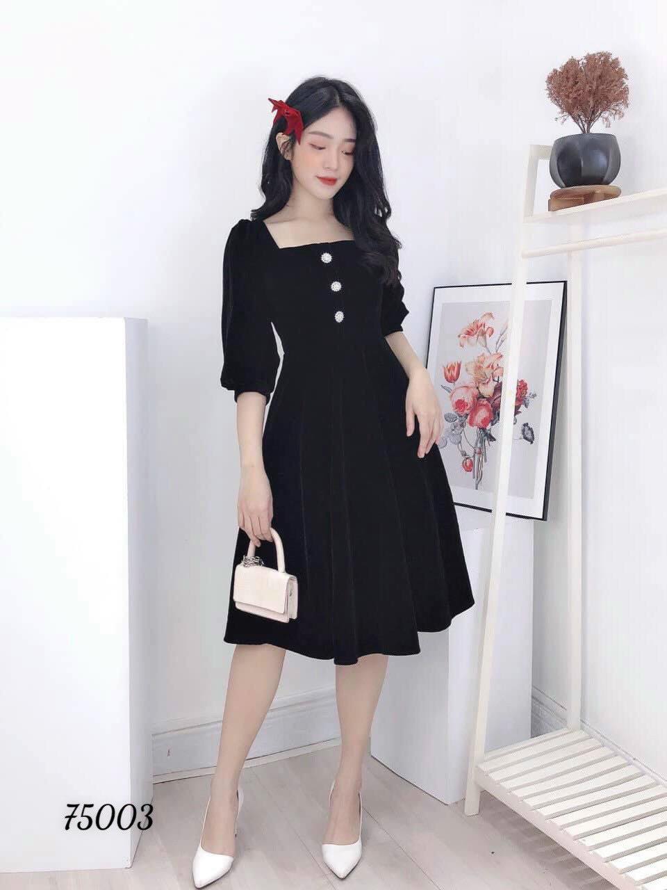 ĐẦM XÒE DỰ TIỆC CỔ VUÔNG PHỐI NÚT DỄ THƯƠNG