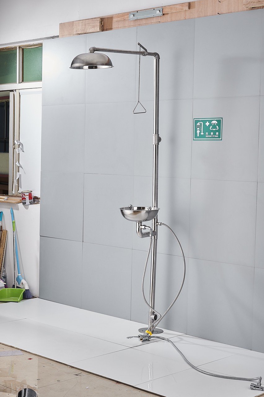 Bình rửa mắt , vòi rửa mắt , máy rửa mắt khẩn cấp 5l