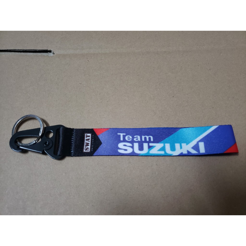 Móc khóa xe cao cấp in tem Suzuki
