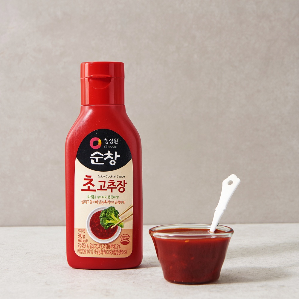 Tương ớt Gochujang chua Chung Jung One chai (300g - 500g)
