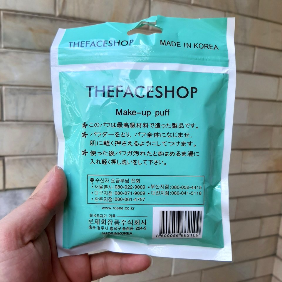 Bông rửa mặt bọt biển tẩy da chết Thefaceshop