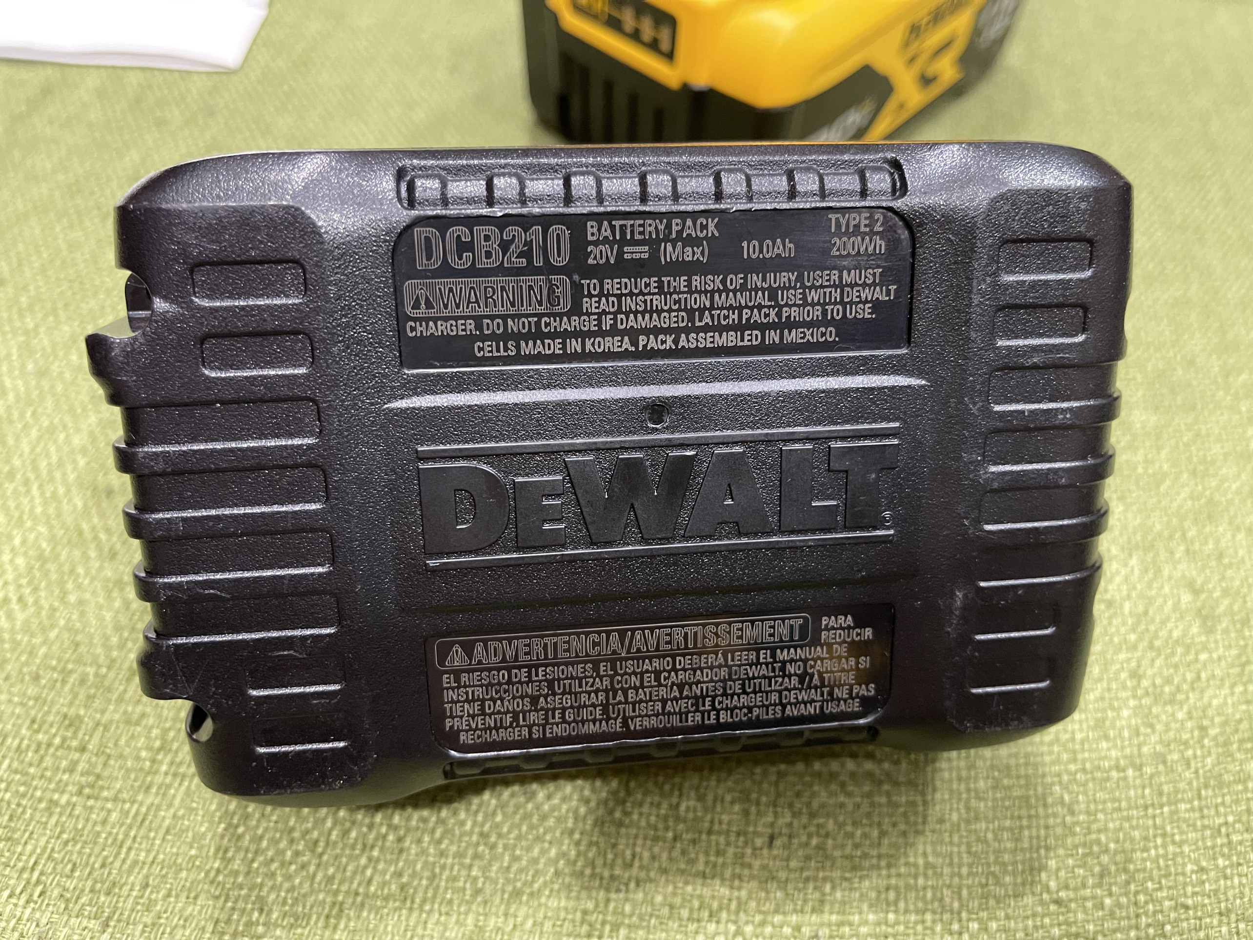 PIN DEWALT 10Ah DCB210 20V MAX XR 10.0Ah Lithium