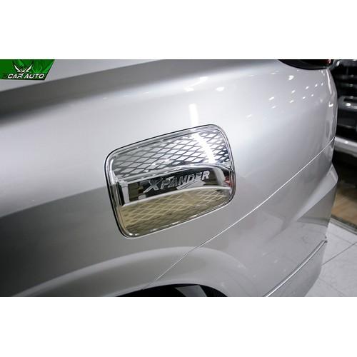 Ốp nắp xăng xe Mitsu Xpander