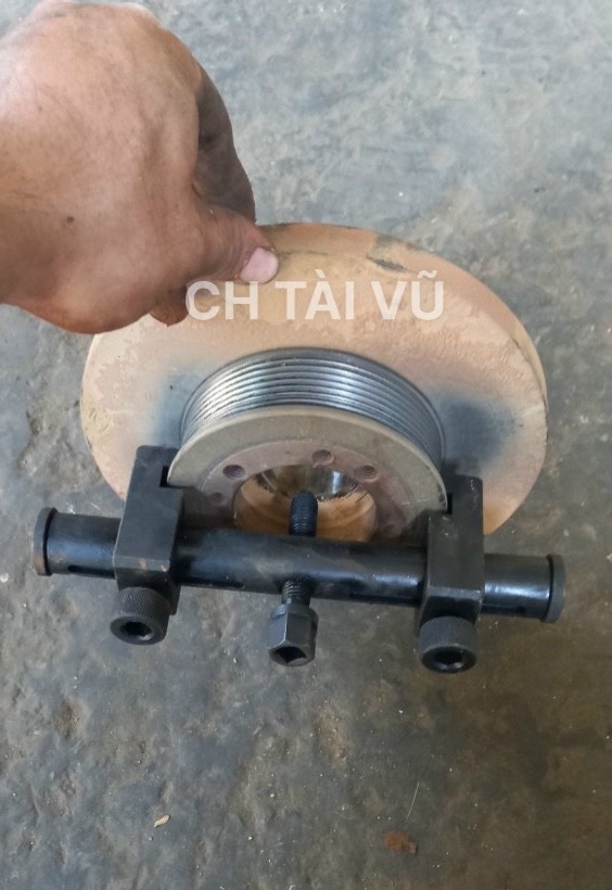 Vam tháo puly đa năng- Cảo tháo puly