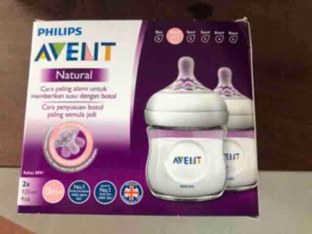 Bình sữa Avent natural 125ml núm xoắn siêu mềm